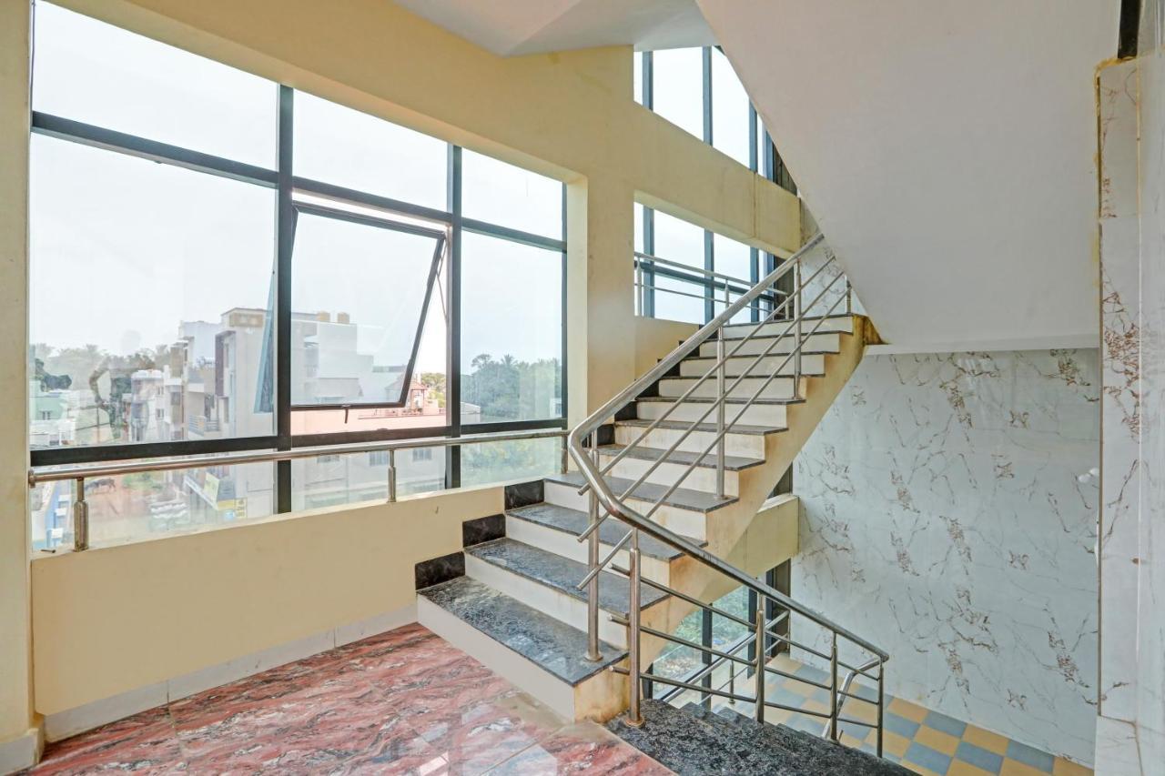 Oyo Hotel C P Residency 迈索尔 外观 照片